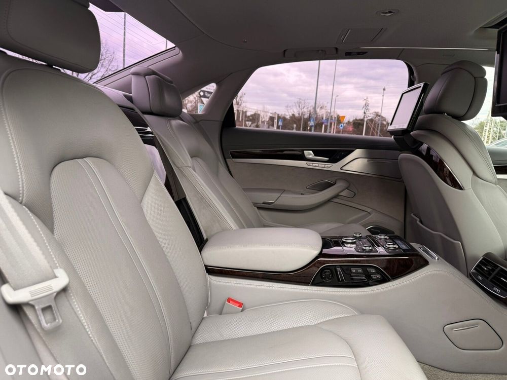 Audi A8 - 31