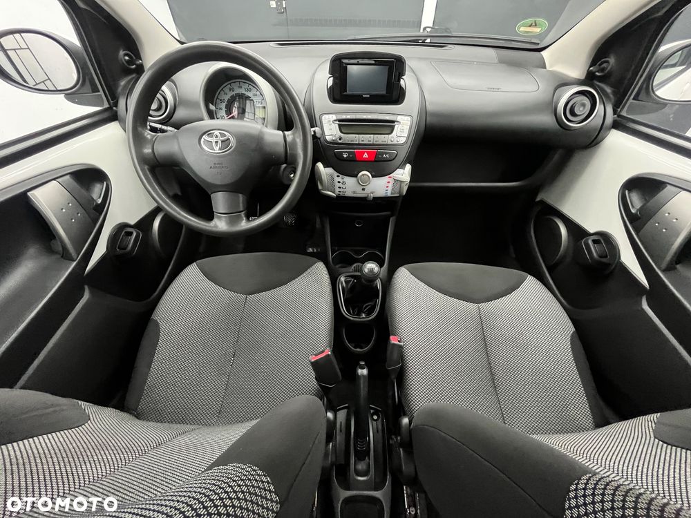 Toyota Aygo - 19