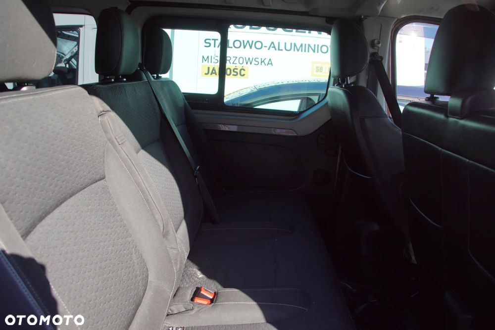 Auto na części - Opel Vivaro B 1.6 CDTI BiTurbo 146 KM R9M452 PF6050 L41R 2018R Silnik Skrzynia Drzwi Zderzak Błotnik Lampa Lusterko Klamka Szyba Deska Kokpit Sterownik Moduł Czujnik Licznik Wyświetlacz Panel Kierownica - 15