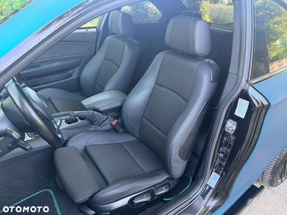 BMW Seria 1 130i - 12