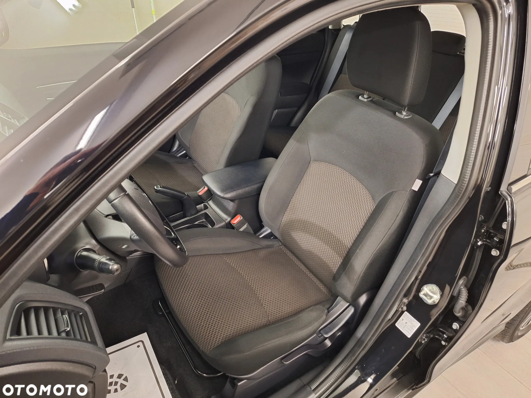 Mitsubishi ASX 1.6 2WD Diamant Edition+ - 20