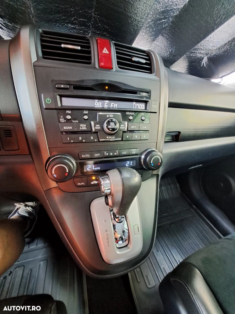 Honda CR-V - 9