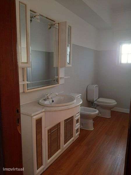 Apartamento T2 com pátio exterior - Grande imagem: 5/8