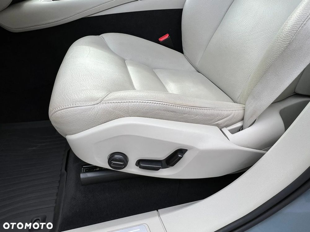 Volvo XC 90 T6 AWD Geartronic Momentum Pro - 9