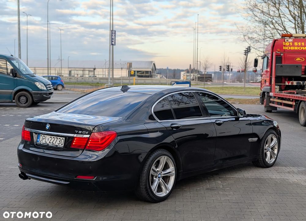 BMW Seria 7 730d - 4