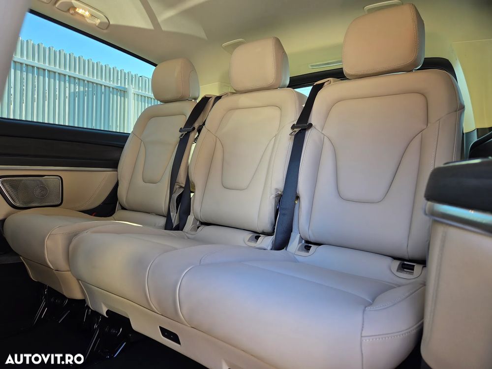 Mercedes-Benz V 300 d extralang 4Matic 9G-TRONIC Exclusive - 10