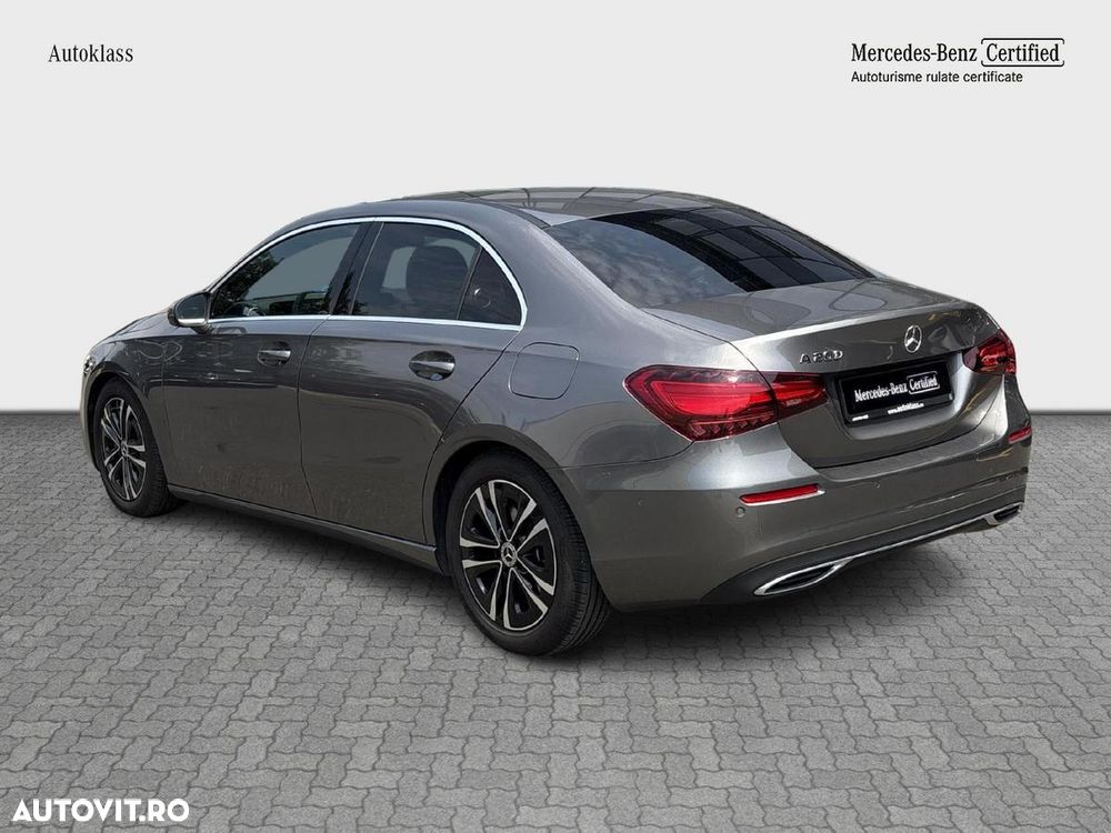 Mercedes-Benz A 200 - 4