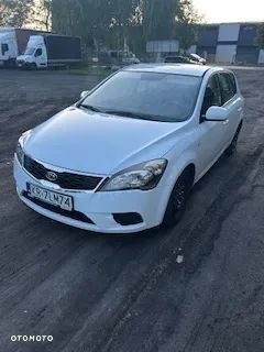 Kia Ceed - 2