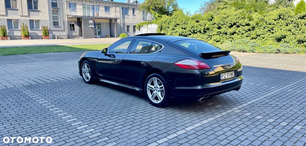 Porsche Panamera S PDK - 2