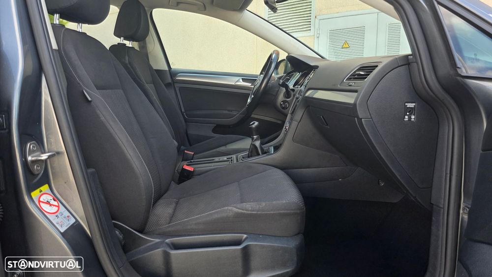 VW Golf 1.6 TDI (BlueMotion ) Comfortline - 12