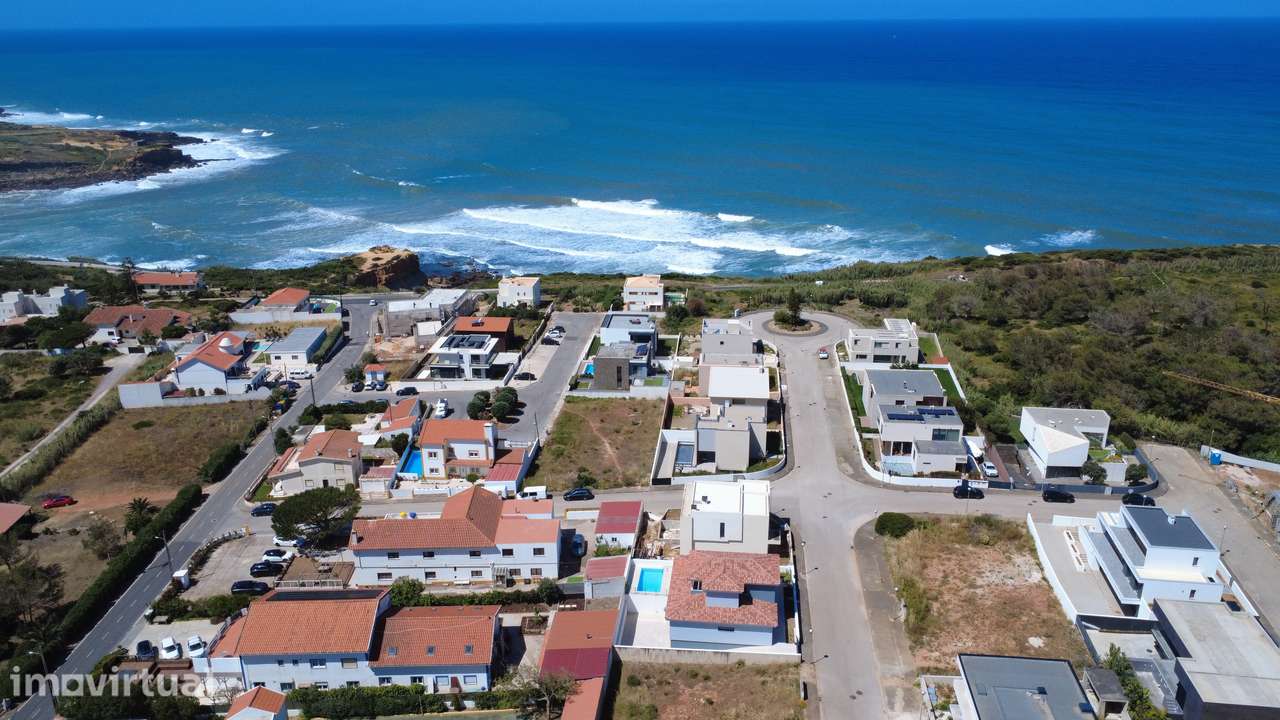 Moradia Isolada T3 com Vista Mar, Encarnação - Grande imagem: 4/41