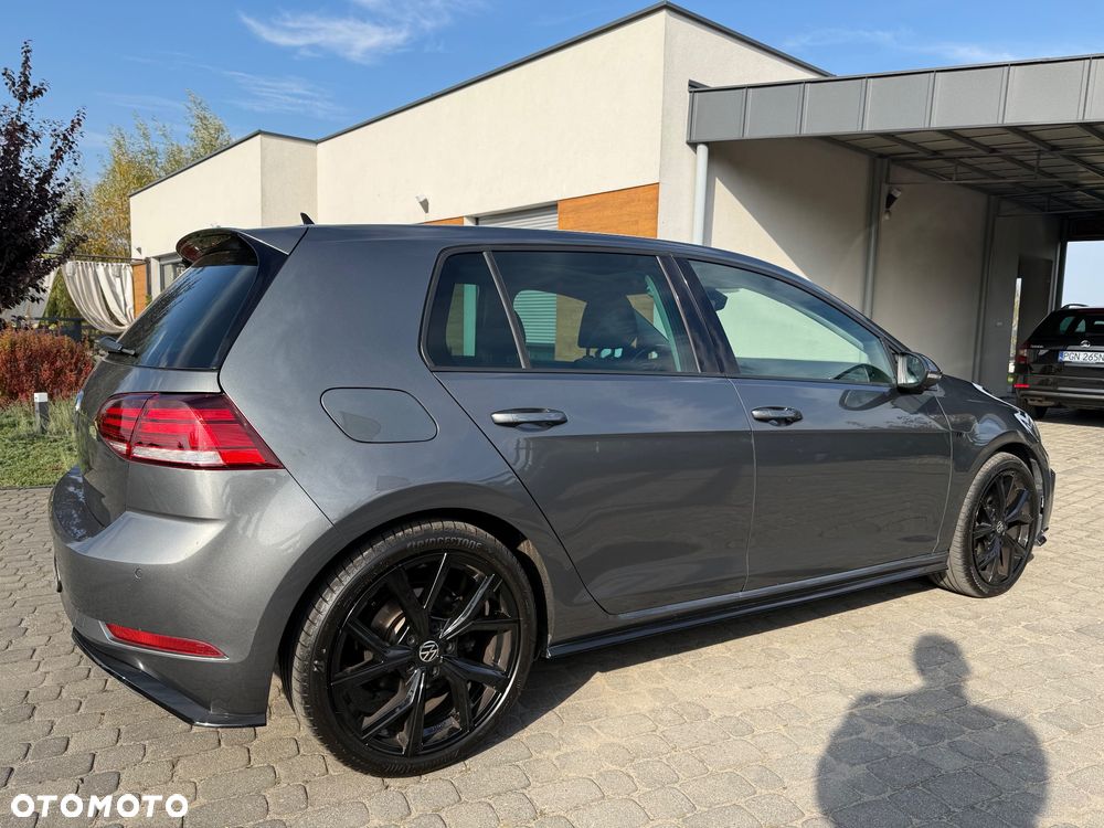 Volkswagen Golf 1.5 TSI OPF R-Line - 16