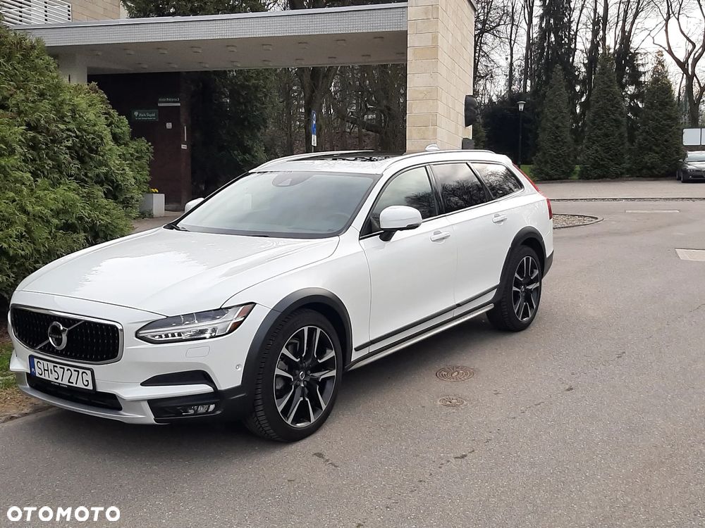 Volvo V90 Cross Country T6 AWD Geartronic - 1