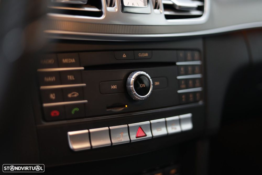 Mercedes-Benz E 250 BlueTEC Avantgarde Auto. - 10