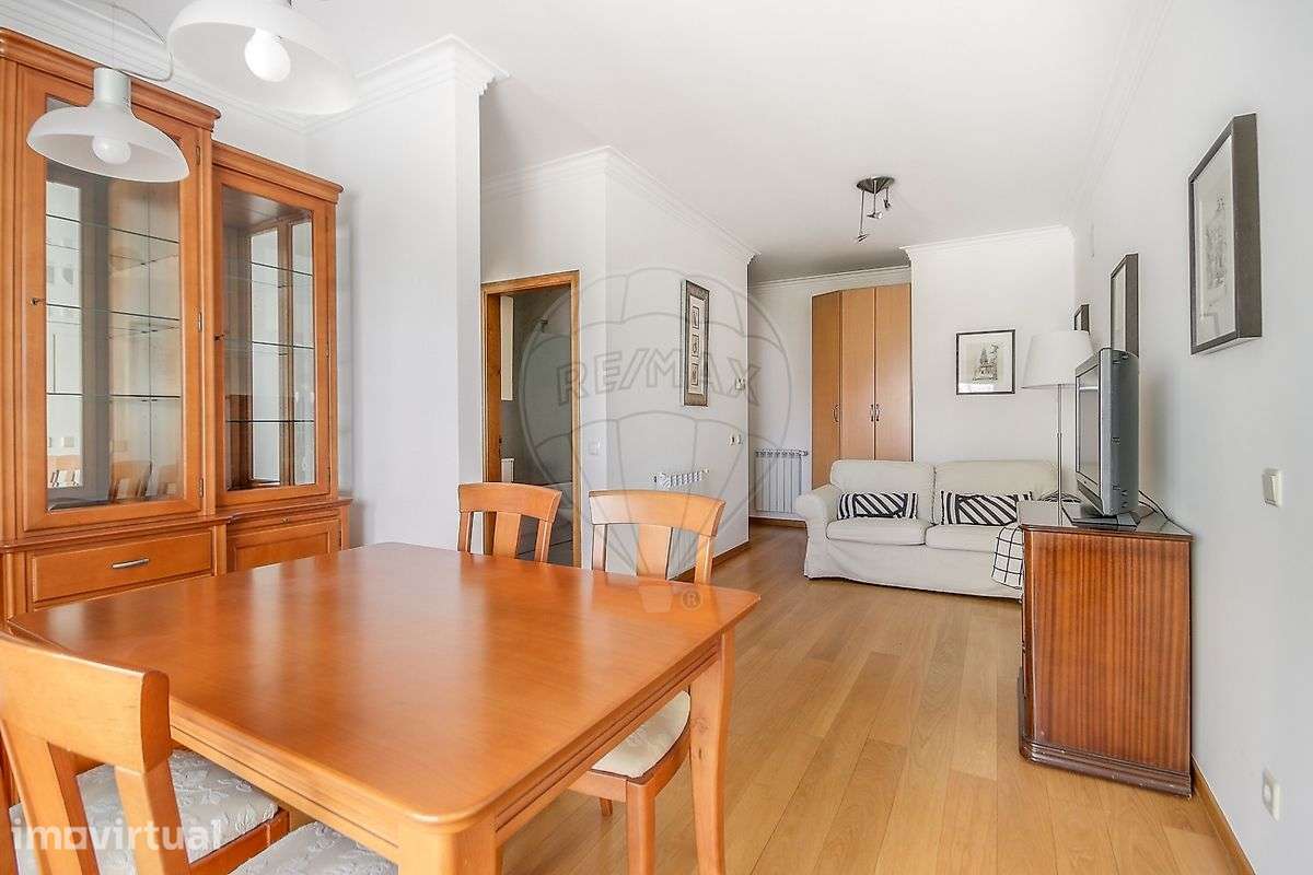 Apartamento T1 para arrendamento - Grande imagem: 2/25