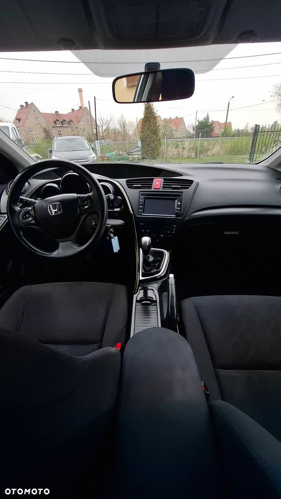 Honda Civic 1.6 i-DTEC Lifestyle Black Edition - 27
