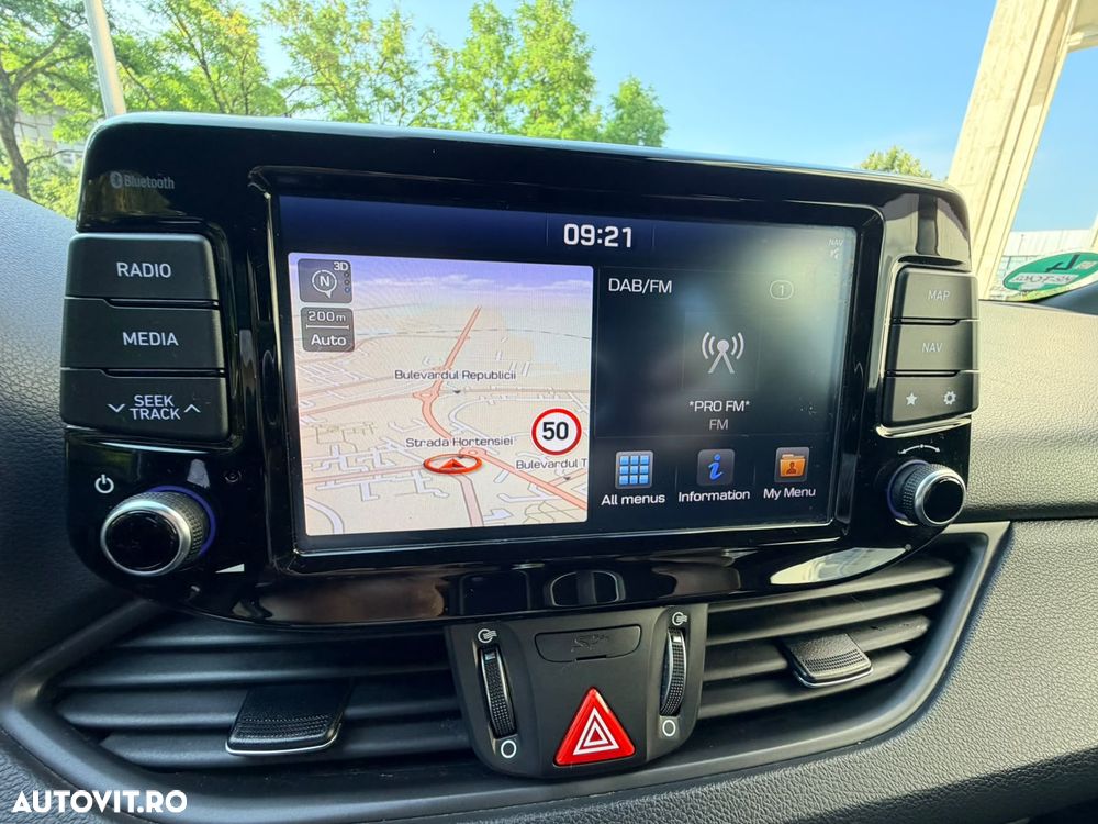 Hyundai i30 1.4 T-GDI Passion Plus - 26