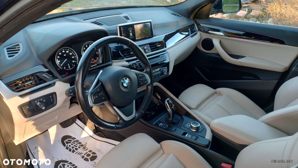 BMW X2 sDrive20i GPF sport - 11