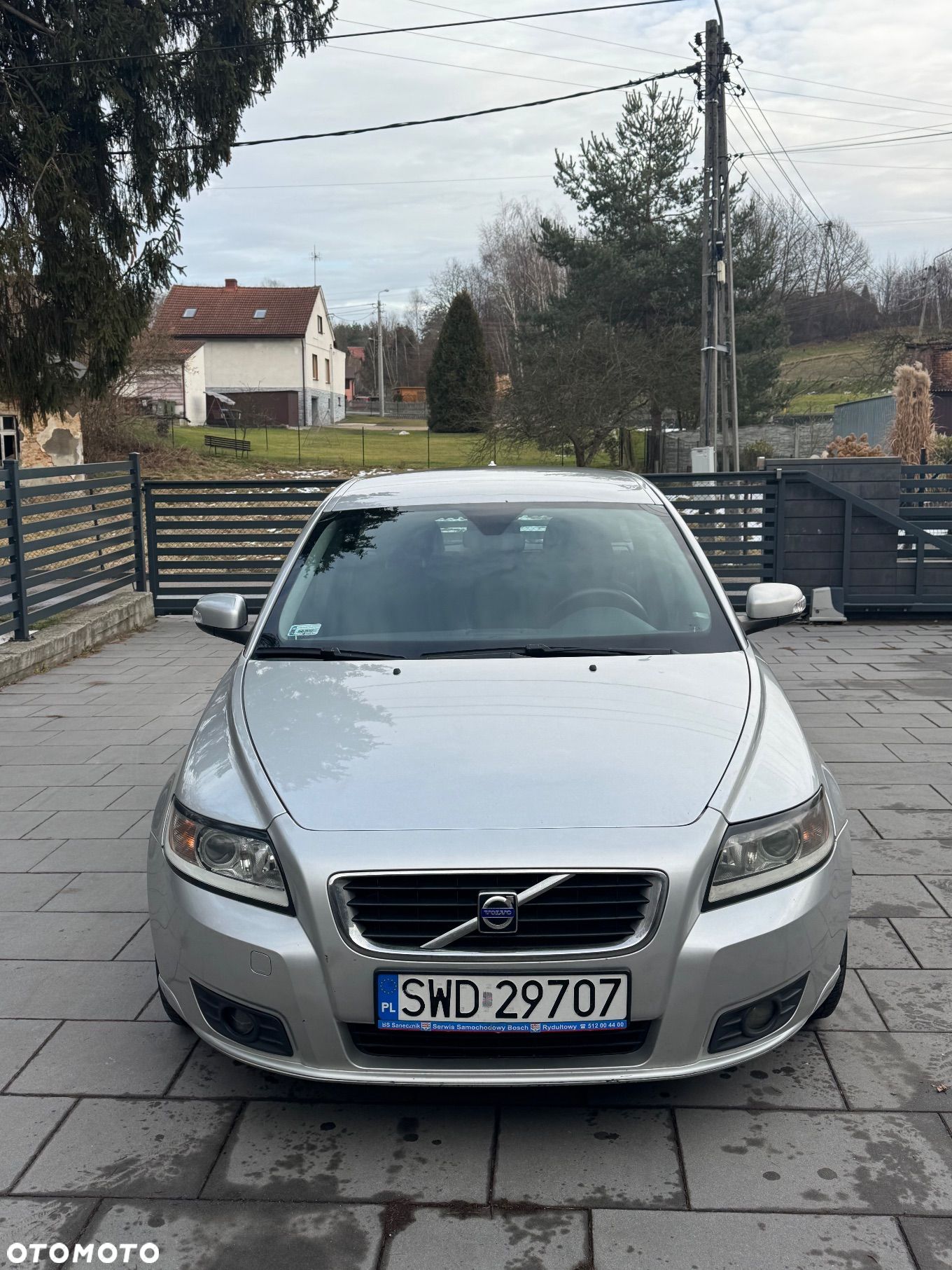 Volvo V50 2.0D DPF Powershift Momentum - 1