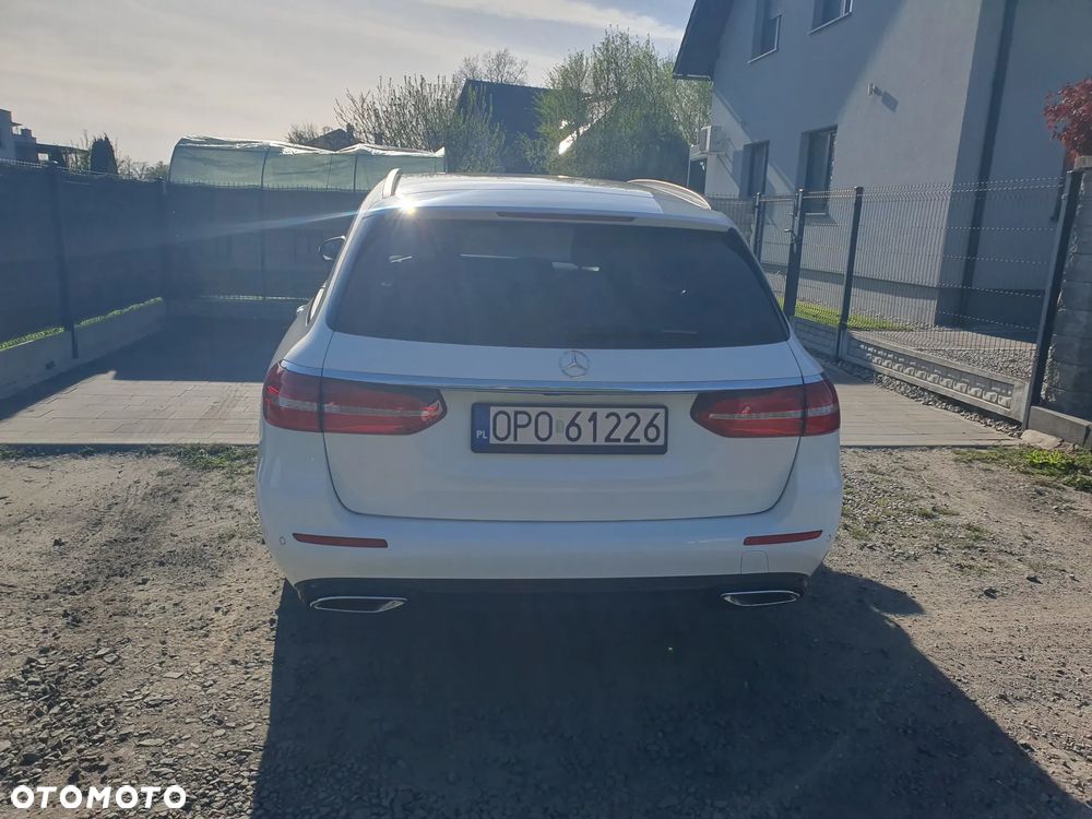 Mercedes-Benz Klasa E 220 d 9G-TRONIC Avantgarde - 14