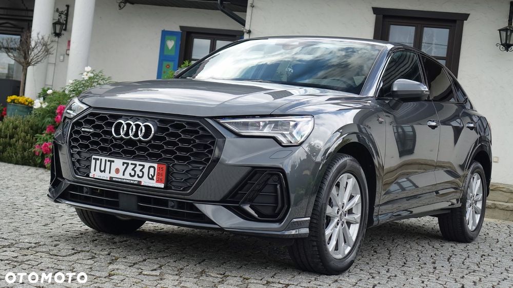Audi Q3 Sportback - 10