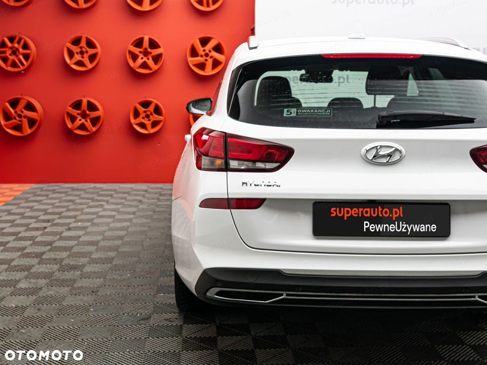 Hyundai i30 - 23