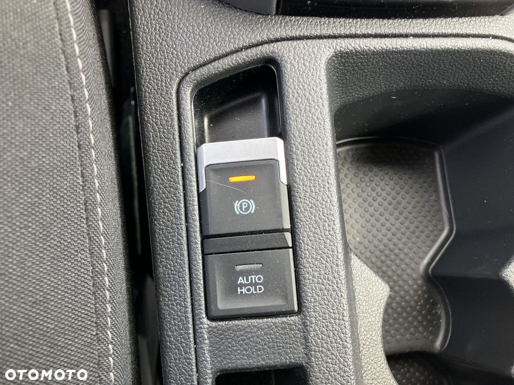 Volkswagen T-Roc - 16