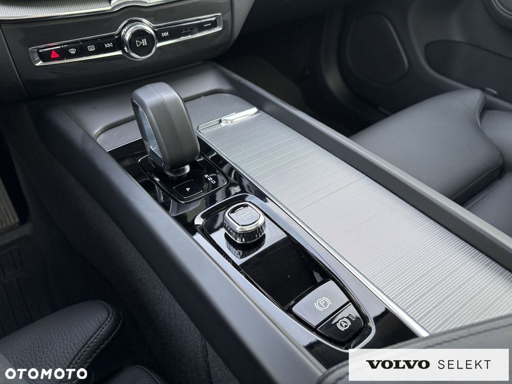 Volvo XC 60 - 19