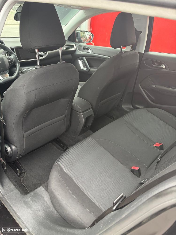 Peugeot 308 BlueHDi FAP 100 Stop & Start Access - 32