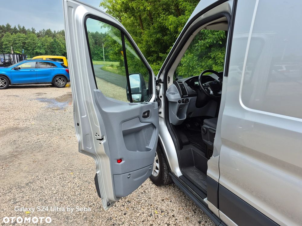 Ford Transit - 11