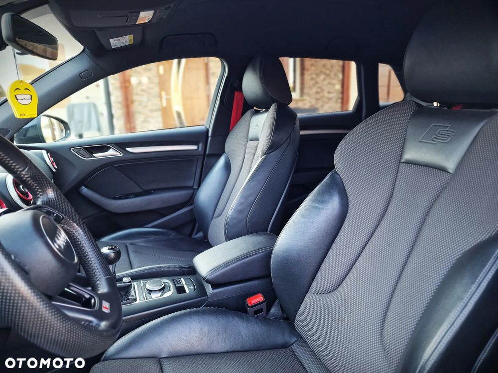 Audi A3 Sportback 2.0 TDI (clean diesel) S line Sportpaket - 24