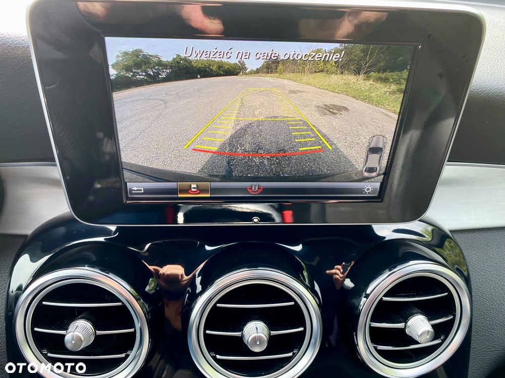 Mercedes-Benz GLC - 33