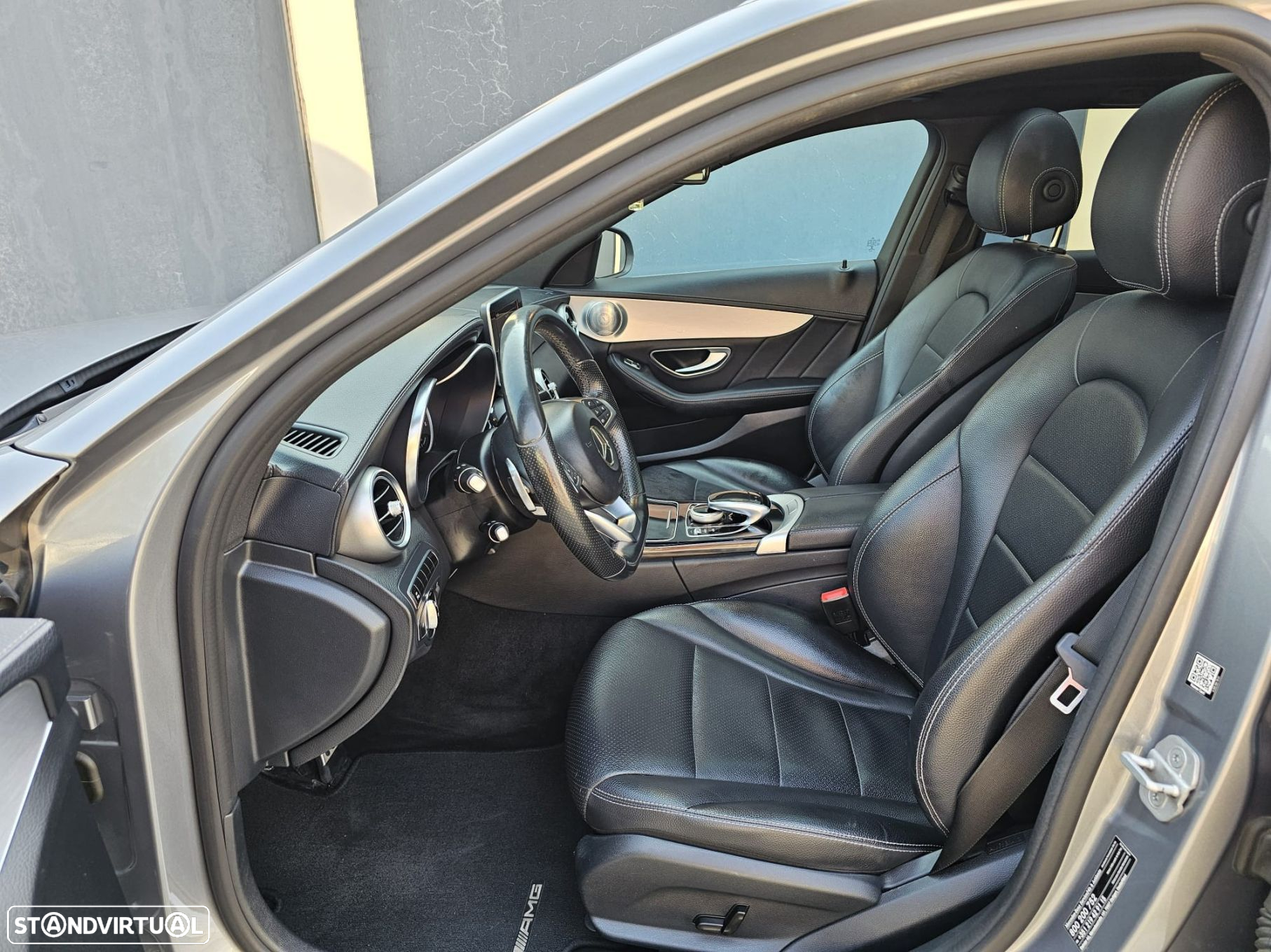 Mercedes-Benz C 300 BlueTEC Hybrid AMG Line - 10