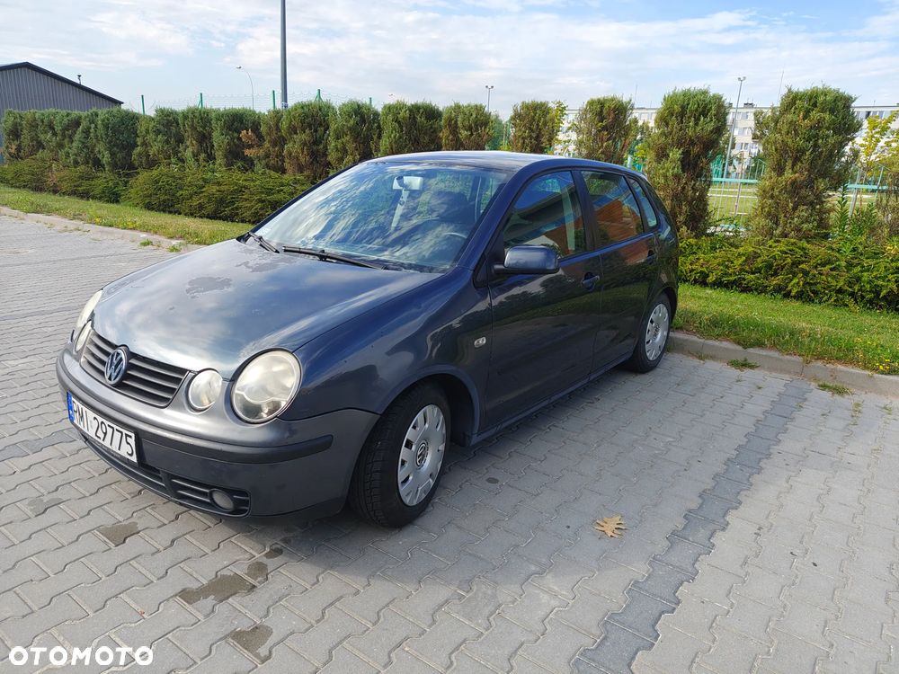 Volkswagen Polo 1.4 16V Comfortline - 14