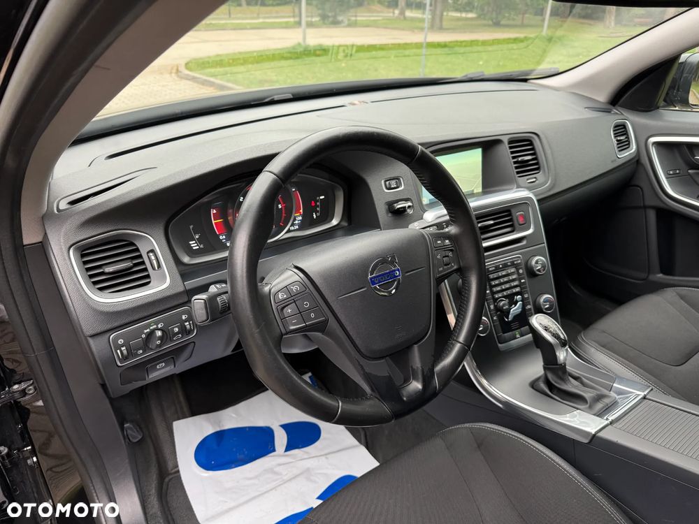 Volvo S60 - 30