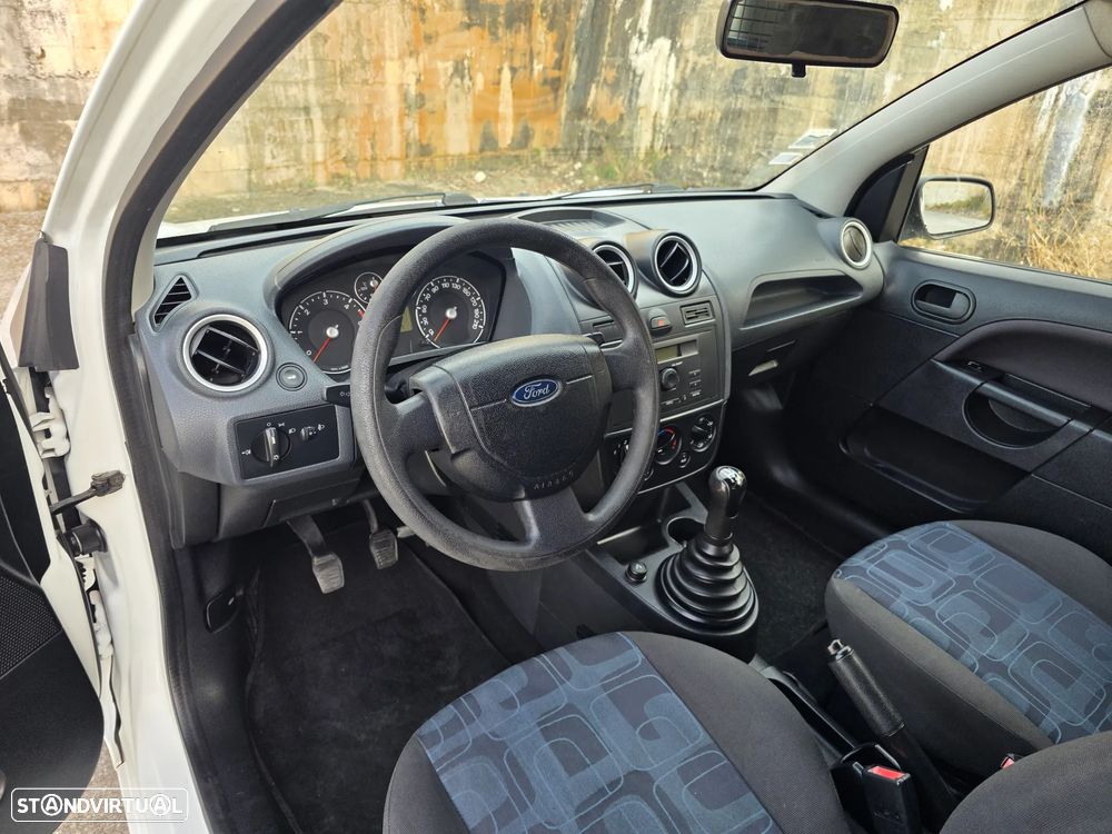Ford FIESTA 1.4TDCI BOM ESTADO ACEITO RETOMA - 5