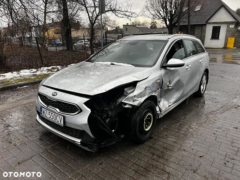 Kia Ceed 1.5 T-GDI L DCT - 2