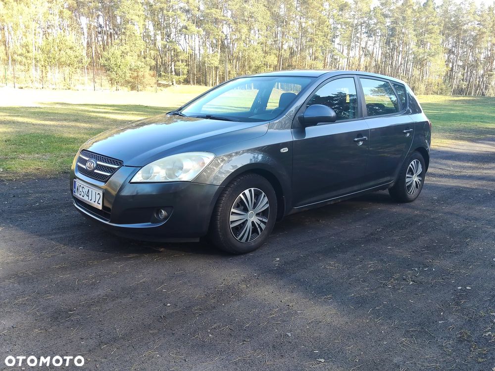 Kia Ceed 2.0 crdi Optimum - 3