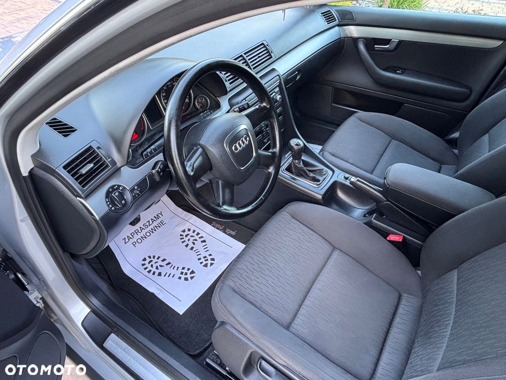 Audi A4 Limousine 2.0 TDI DPF - 22