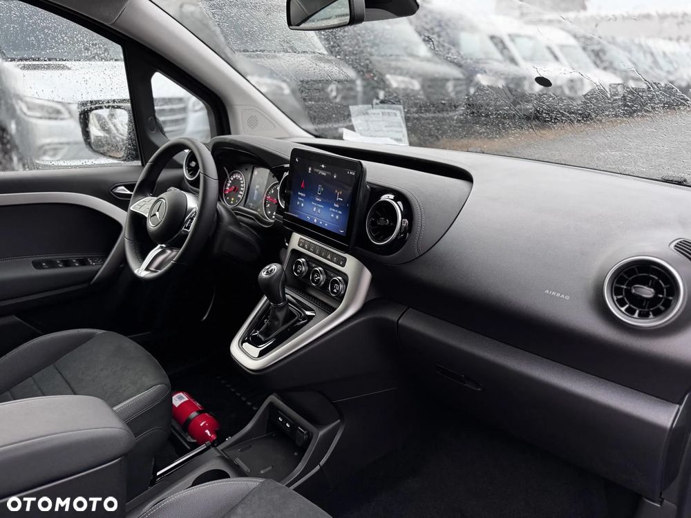 Mercedes-Benz Klasa T 180 Progressive - 12
