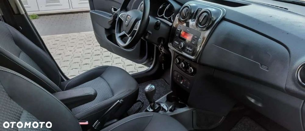 Dacia Logan TCe 90 S&S Easy-R Comfort - 27