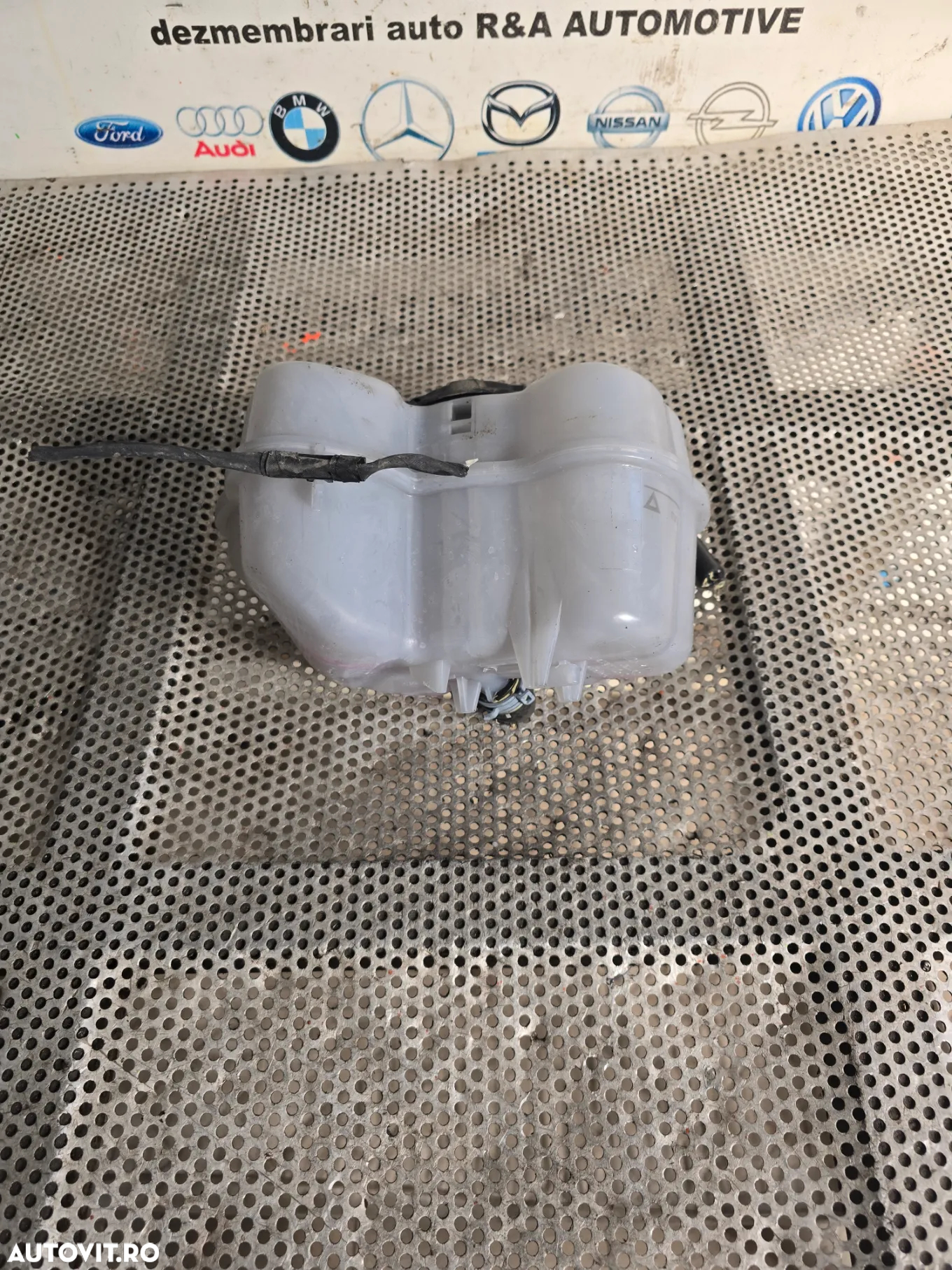 Bidonas Vas Expansiune Apa Antigel Audi Q4 E-Tron 2021-2025 - 3