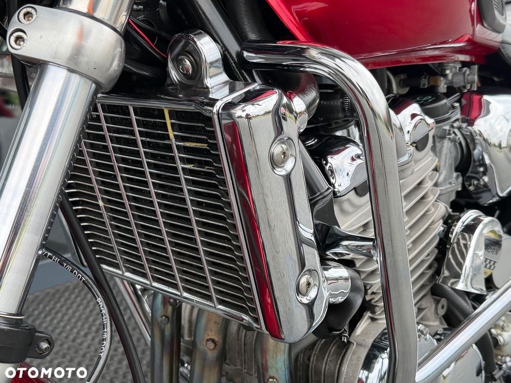 Triumph Thunderbird - 38