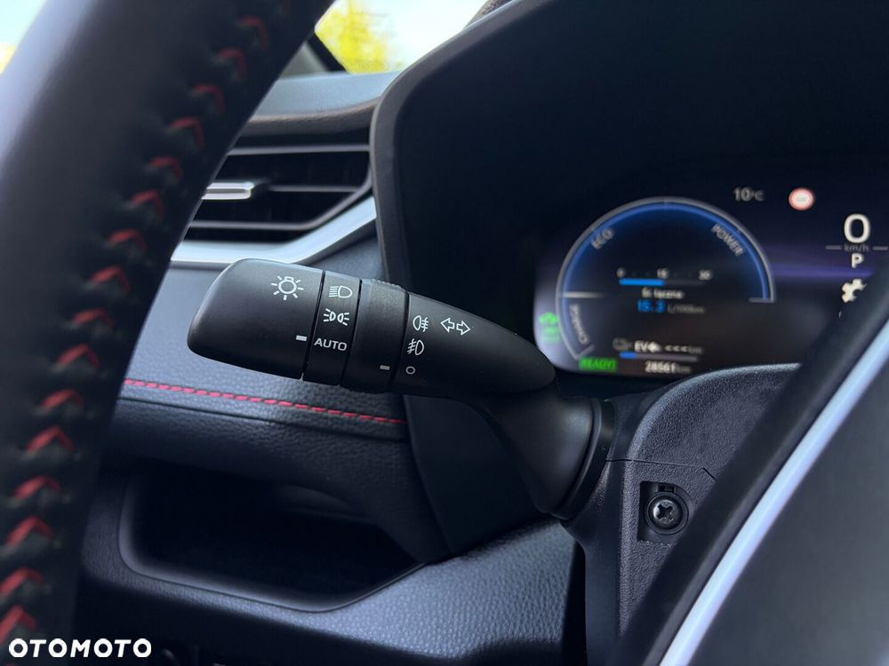 Toyota RAV4 2.5 Plug-In Hybrid Style 4x4 - 26