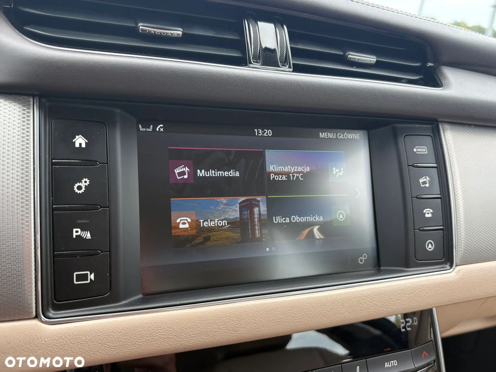 Jaguar XF 2.0 i4D Portfolio - 19