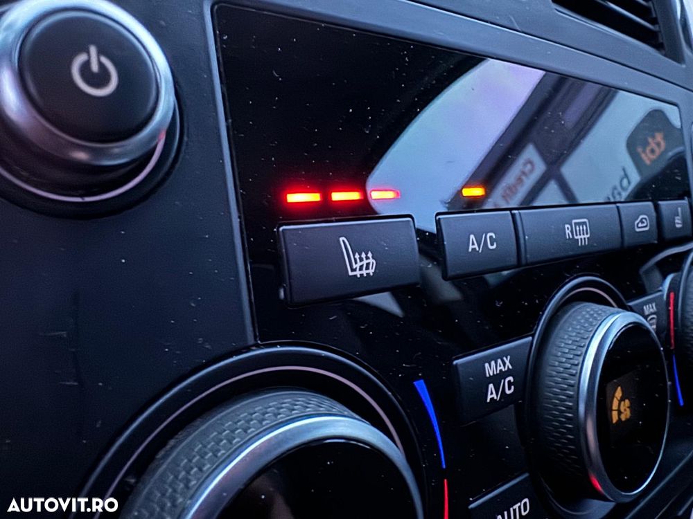 Land Rover Discovery Sport 2.0 l TD4 HSE Luxury Aut. - 17