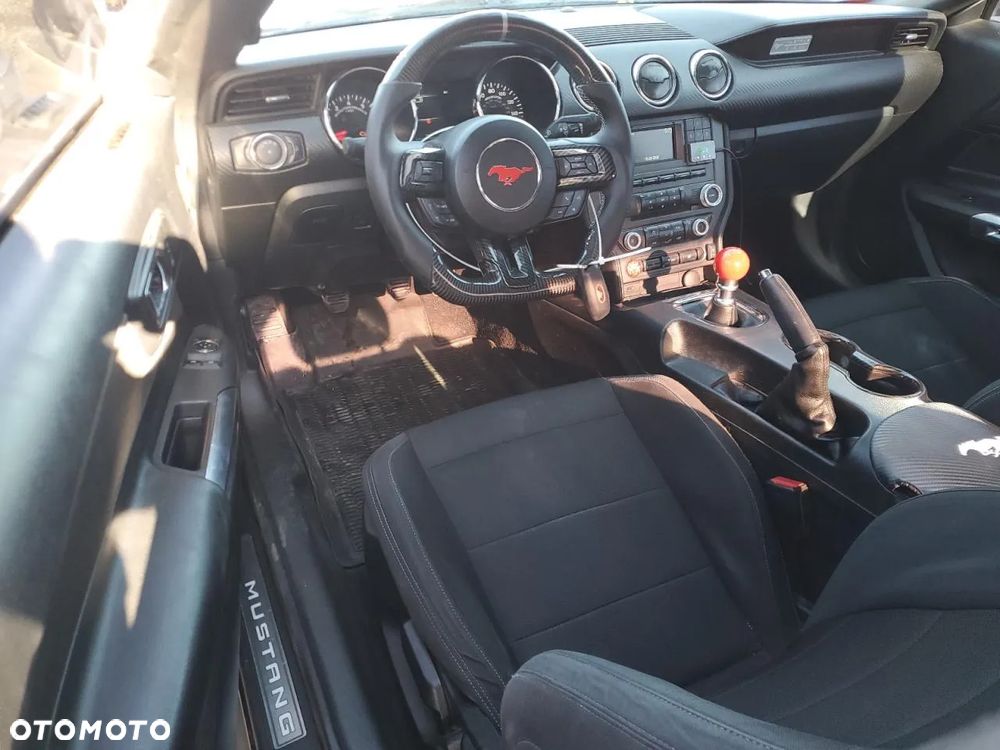 Ford Mustang 3.7 V6 - 7