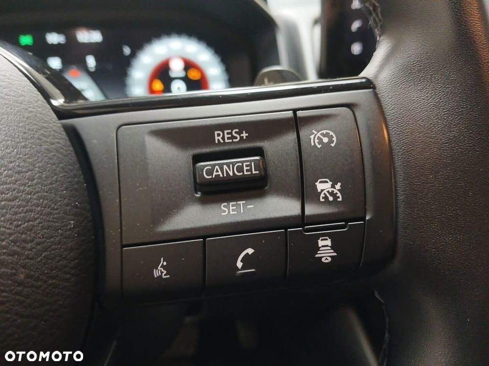 Nissan Qashqai - 23