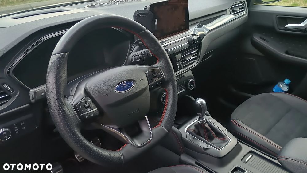 Ford Kuga 2.0 EcoBlue Hybrid ST-LINE X - 31