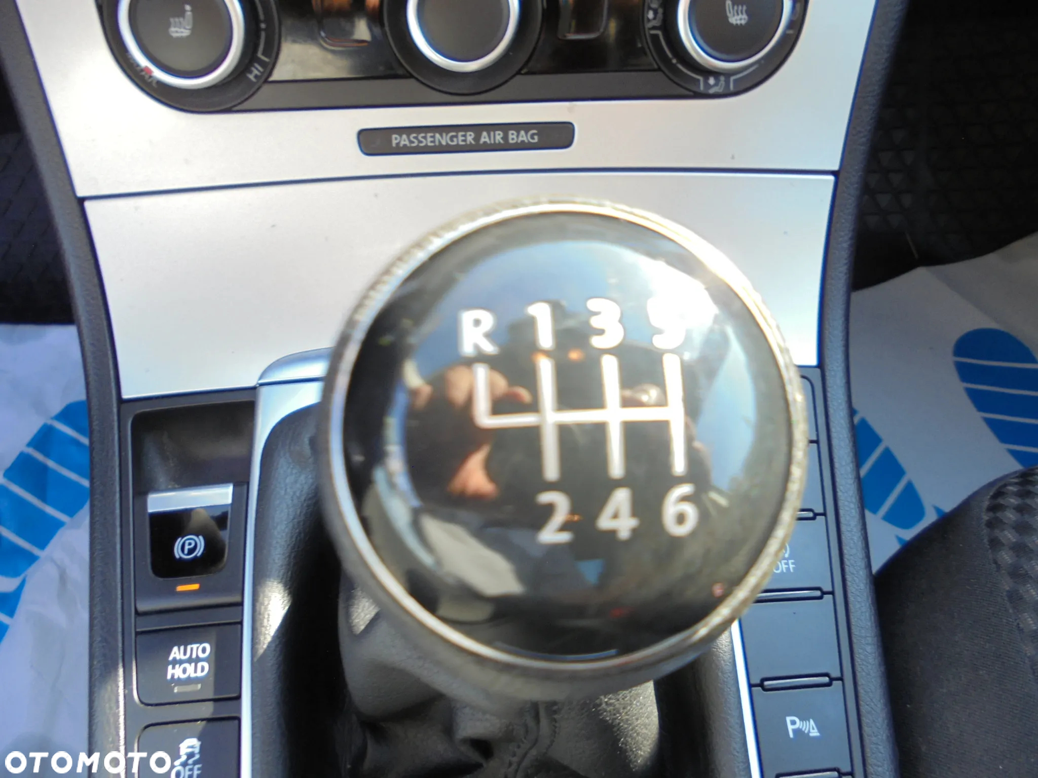 Volkswagen Passat 2.0 TDI Comfortline - 23